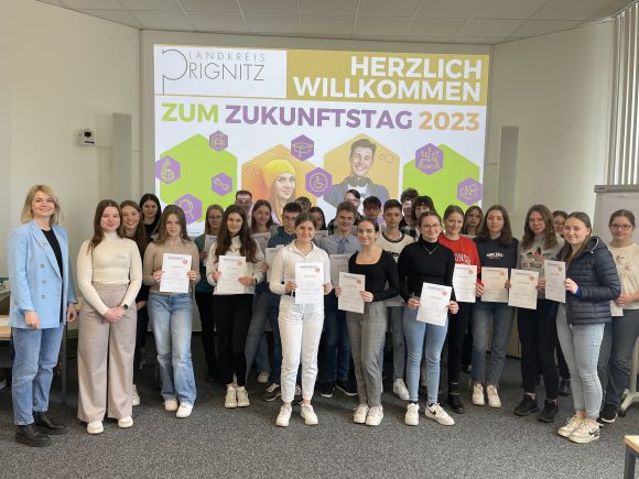 Gruppenfoto vom Zukunftstag (Foto:LK Prignitz)