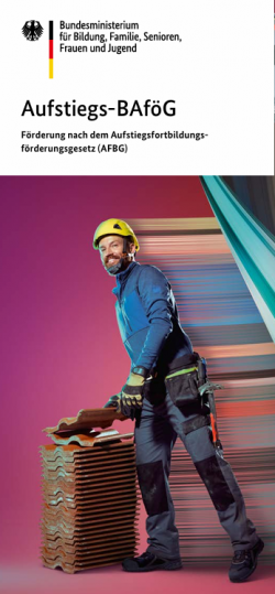 Flyer zum Aufstiegs-BAföG
