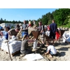 Sandsackfüllplatz an der Waldschule (06.06.2013)