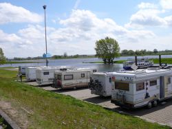 Caranvanstellplatz an der Elbe, Nedwighafen Wittenberge (Foto: LK Prignitz)